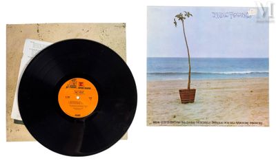 NEIL YOUNG Disque 33 tours "ON THE BEACH" R2180