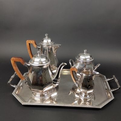 Service à thé et à café en métal argenté, modèle à pans coup… - Photo 1