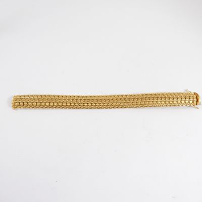 a gold chain bracelet with a clasp on a white background
