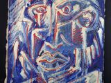 une peinture représentant le visage d'un homme, réalisée à la peinture bleue et rouge