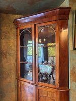 Encoignure formant vitrine en bois et bois de placage ouvran… (photo 3)