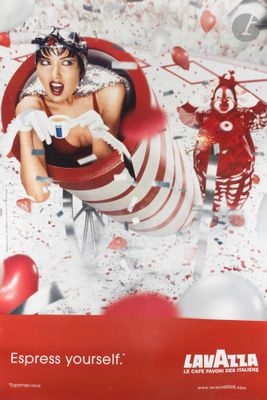 une publicité pour un Coca-Cola, Coca-Cola, Coca-Cola, Coca-Cola, Coca-Cola, Coca-Cola, Coca-Cola, Coca-Cola, Coca-Cola, Coca-Cola, Coca-Cola, Coca-Cola, Coca-Cola, Coca-Cola, Coca-Cola