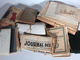 une pile de vieux livres empilés les uns sur les autres
