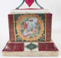 Paire de vases Médicis reposant sur un socle à section carré… (photo 4)