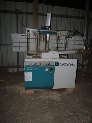 an image of a machine that is sitting in a room
