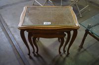 « tables gigognes » de style Louis XV - chêne avec canage (photo 2)