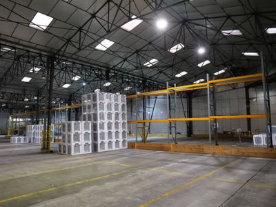 1 Travee DE Rack Lourd Comprenant 16 Echelles 98 X 500, 56 L…
