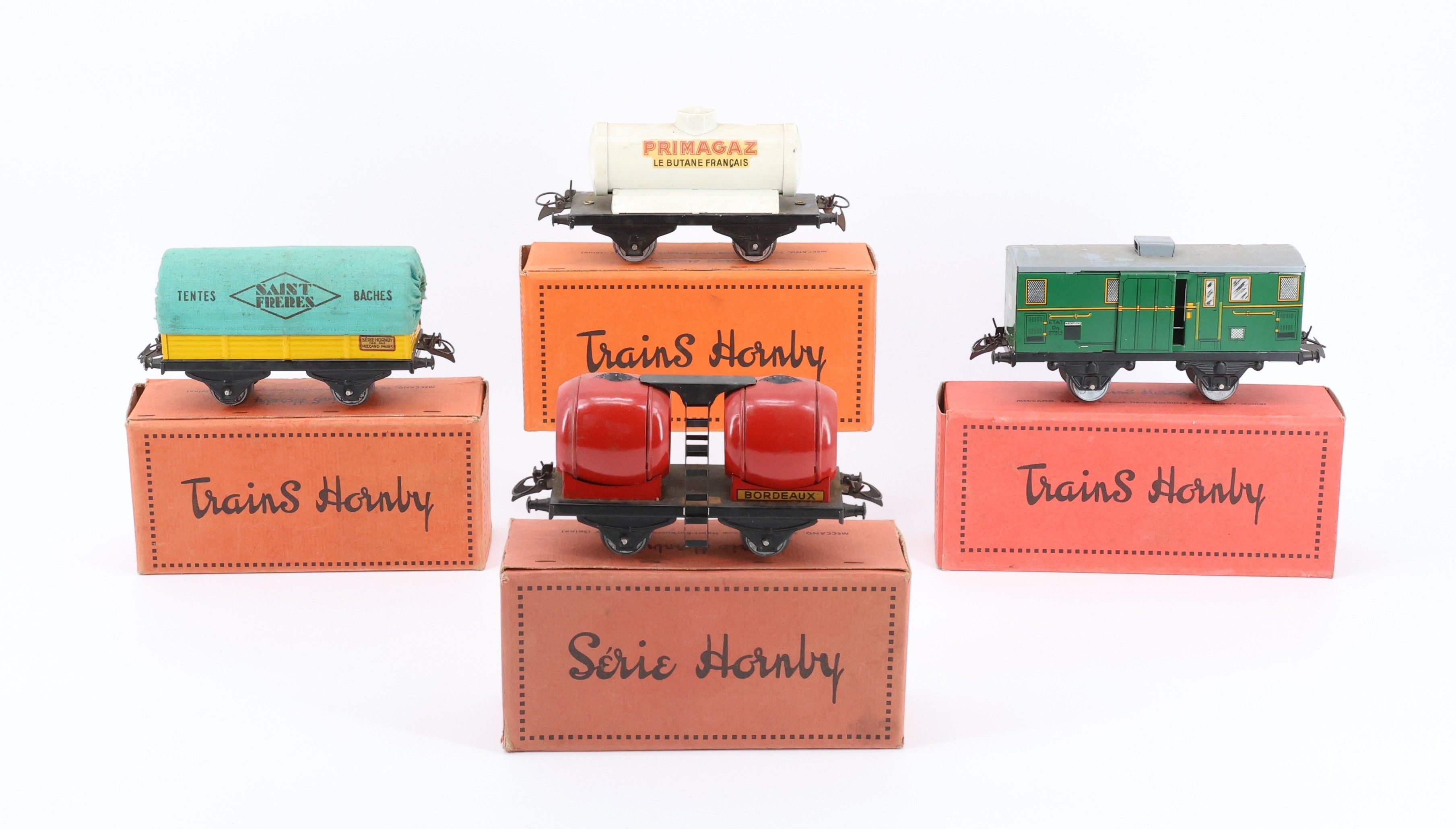 Objets d'art & Curiosités