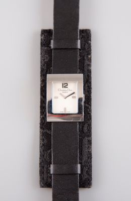 CHRISTIAN DIOR. Montre de dame en acier, modèle Malice, cadr…