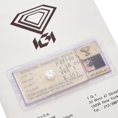a picture of a diamond that is in a package