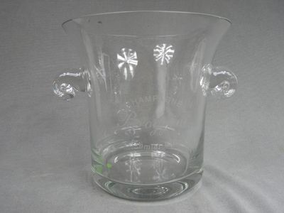 Seau à Champagne en cristal, prises escargot, marqué "Champa…