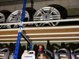 many different types of motor oil on a shelf