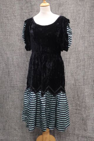TED LAPIDUS Boutique Haute Couture Paris – Robe vintage bi matièr...