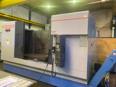 CENTRE d’USINAGE MAZAK VTC-300 C à commandes numériques avec…