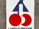 a sign on the wall that says lines du pinguinn