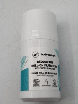une image représentant un déodorant à bille posé sur une surface blanche