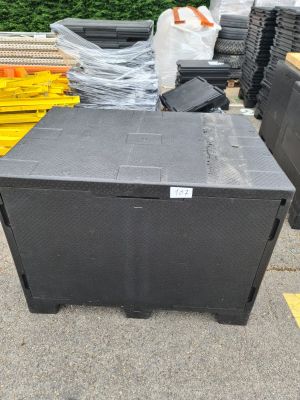 Caisson frigorifique isotherme, conçu pour le transport et l…