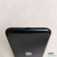 Apple iPhone SE (Gen 3) Minuit - 64Go - 352534300543909 - Bl… (photo 6)