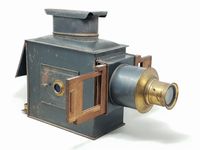 Lanterne magique en tôle et laiton, vers 1900 - H.
