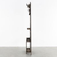 Un porte-manteau Art déco avec miroir et porte-parapluies, e… (photo 4)