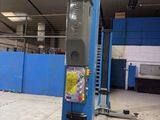 a machine that is sitting in the middle of a building