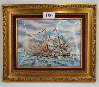 une peinture à l'huile représentant un navire en mer, arborant un drapeau rouge