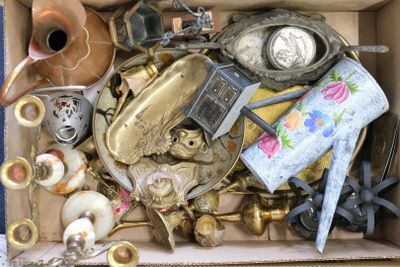 a box full of assorted items that are in the box