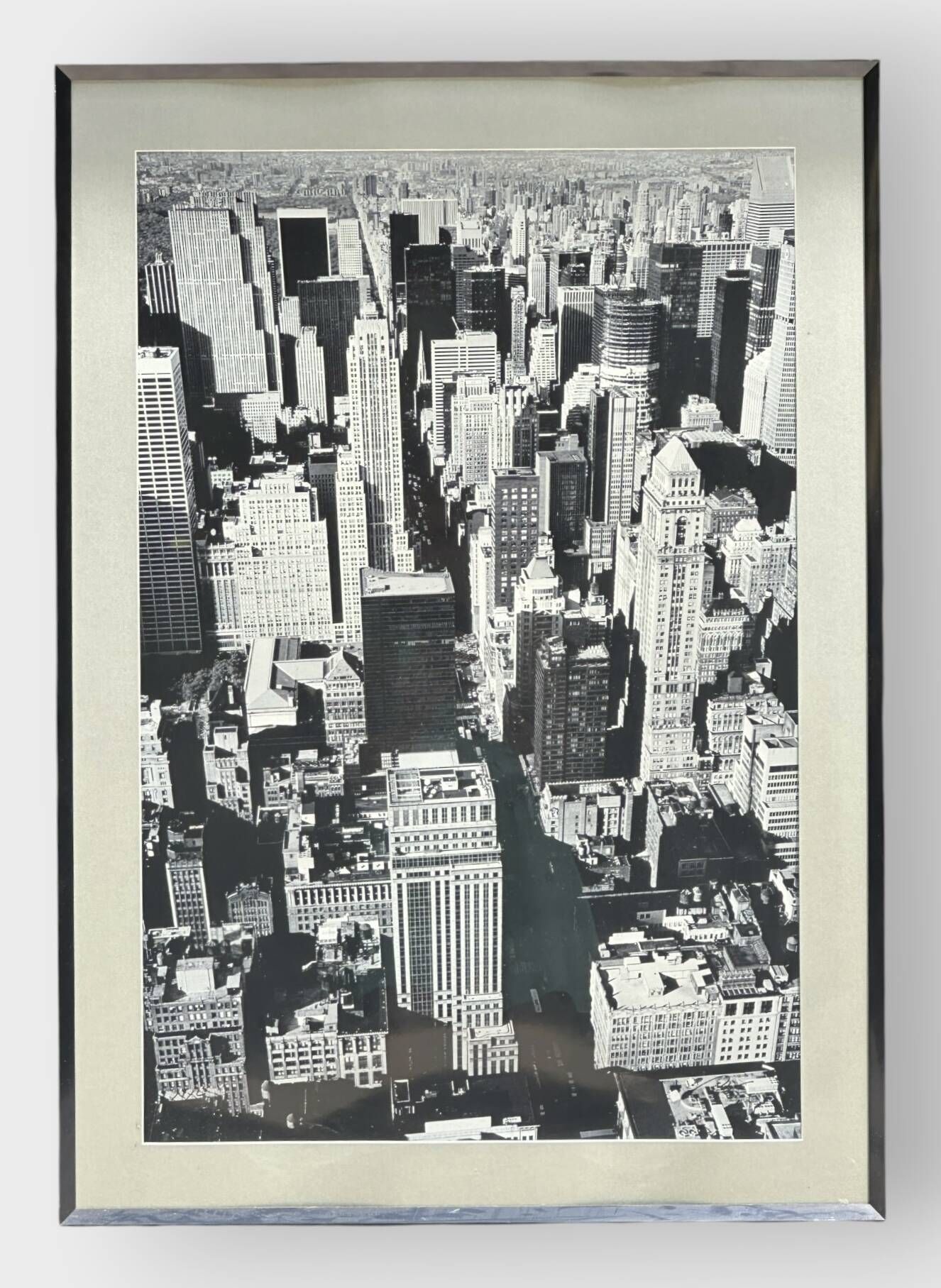 Vue de Manhattan - NYC Photographie en noir et blanc. Signé en bas à droite, situé en bas à gauche 58 x 87 cm
