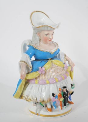 JACOB PETIT Colombine abritant sous ses jupons des personnag…