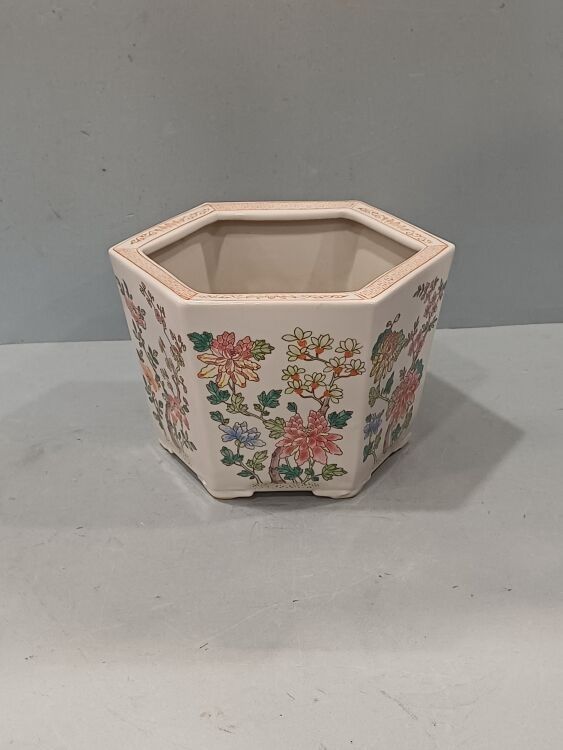 Céramiques & Porcelaine