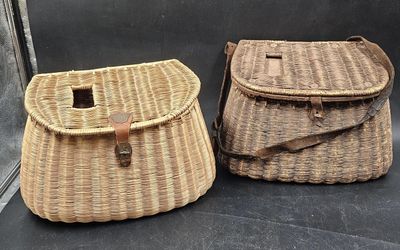 536 / CHB2 / Deux paniers de pêche tout en éclisses sur…