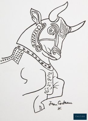 un dessin à l'encre représentant un taureau portant un casque et une écharpe