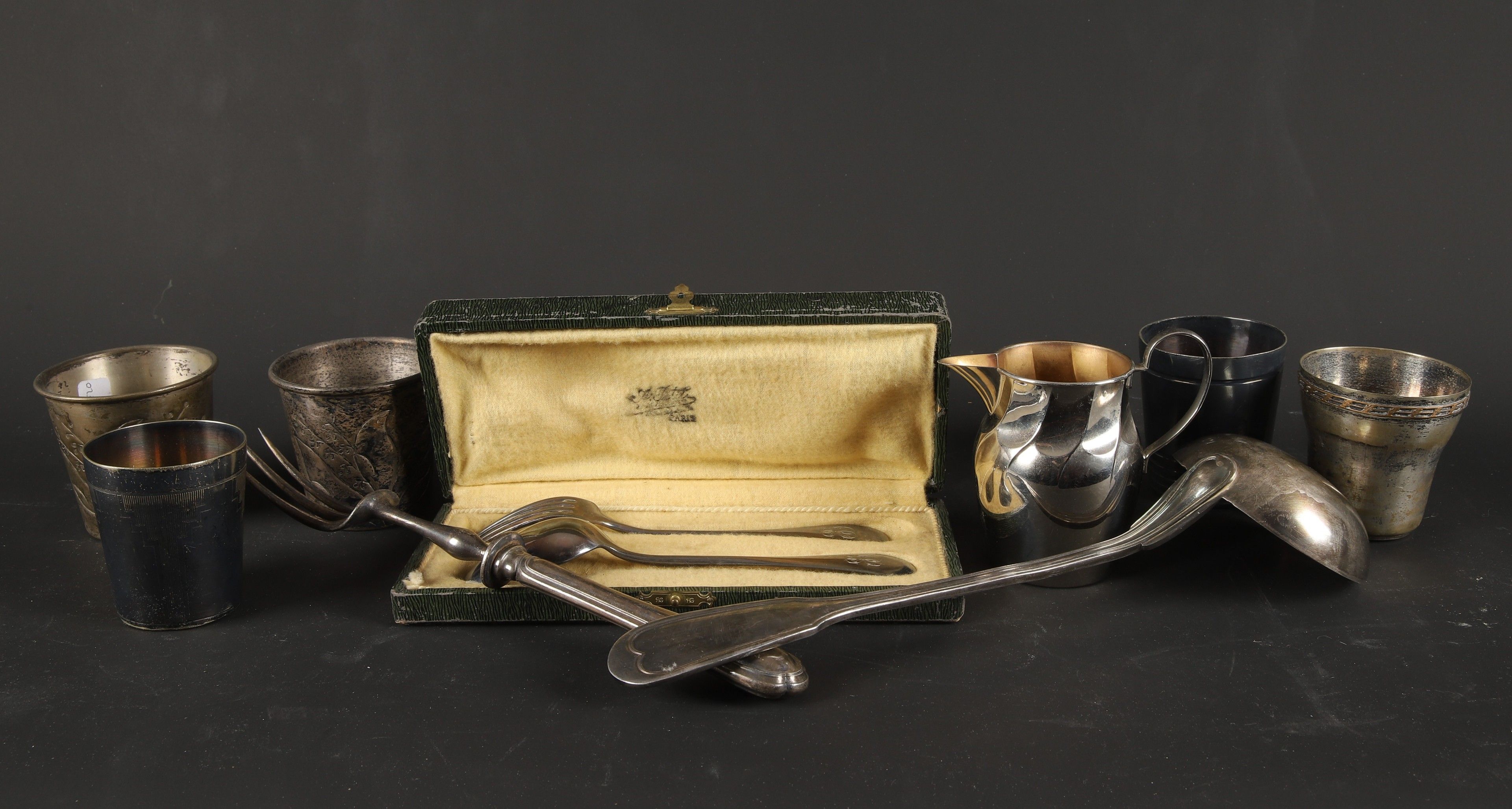 Objets d'art & Curiosités