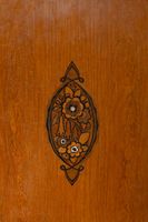 Louis MAJORELLE (1859-1926). Armoire en noyer et placage d'a… (photo 2)