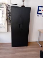 (Lot 1 à 23 : Mobilier de bureau et matériel informatique st… (photo 5)