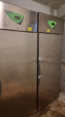 Lot de matériels HS sur déclaration en inox composé de 2 arm…