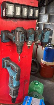 a picture of a bunch of tools that are on a stand