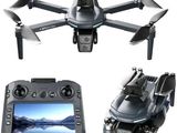 deux vues différentes d'un drone télécommandé équipé d'une caméra