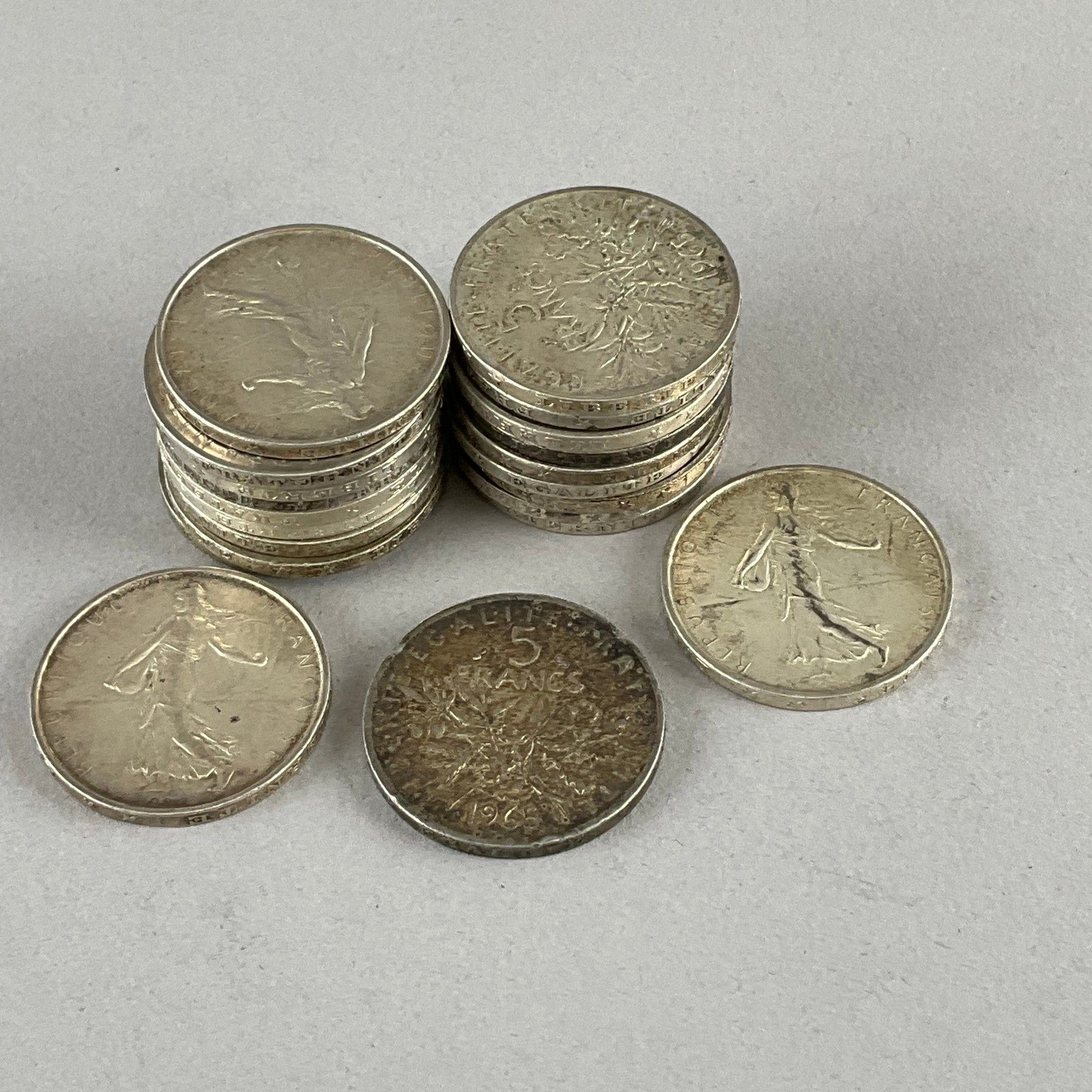 FRANCE, Ve République. 21 x 5 F argent type Semeuse 1965 à 1…