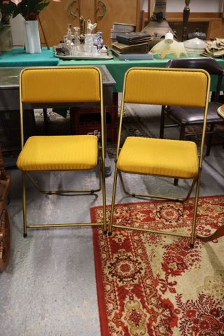LAFUMA CHANTAZUR : Paire de chaises pliantes en laiton année 70 g...