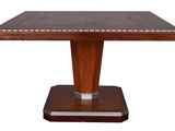 une table en bois avec un plateau carré et un piètement en métal
