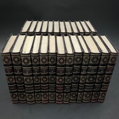 les vieux livres sont empilés les uns sur les autres sur une table