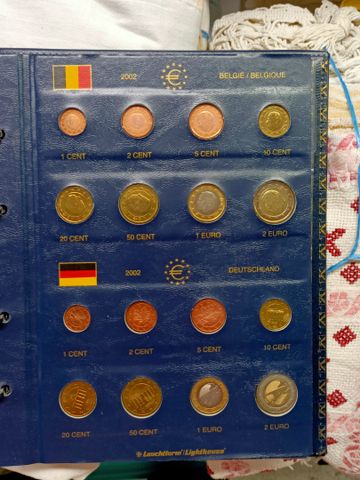Album complet des pièces de monnaies Euros pour chaque état (1, 2