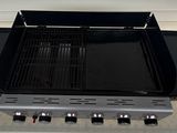 a grill that is sitting on top of a counter