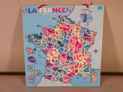 Vilac. Carte de France aimanté comprenant tous les départeme… - Photo 1