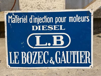 a blue sign that says diesel l b le bozec and gautir