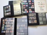 de nombreux types de timbres différents sur ce livre