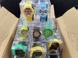 une boîte contenant tout un tas de montres
