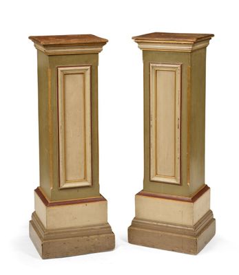 PAIRE DE GAINES de section carrée en bois laqué beige et rec… - Photo 1