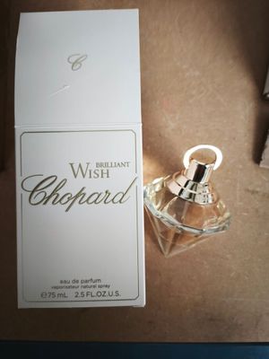 15 vaporisateurs 75 ml. d'eau de parfum CHOPARD Wish Brillia…